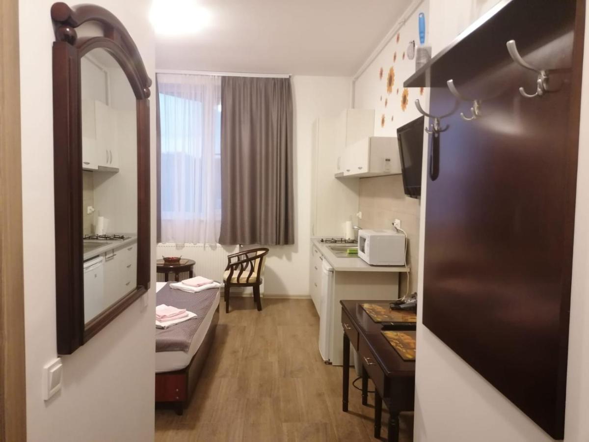 Garsoniera Papaya Beach Appartement Năvodari Buitenkant foto