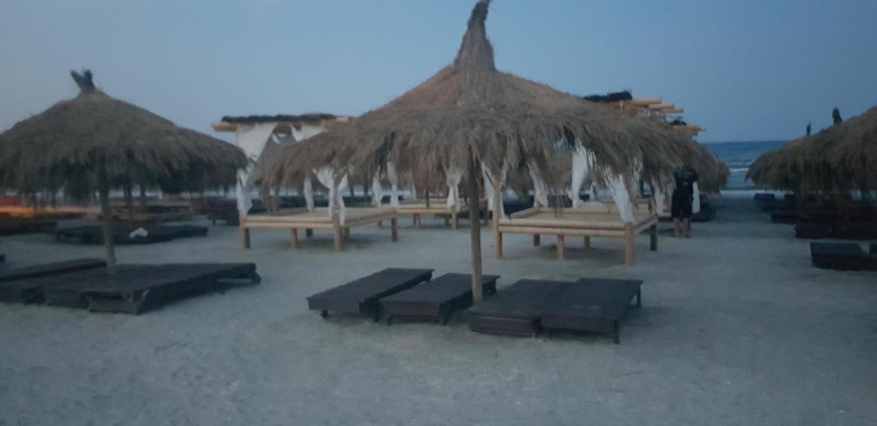 Garsoniera Papaya Beach Appartement Năvodari Buitenkant foto